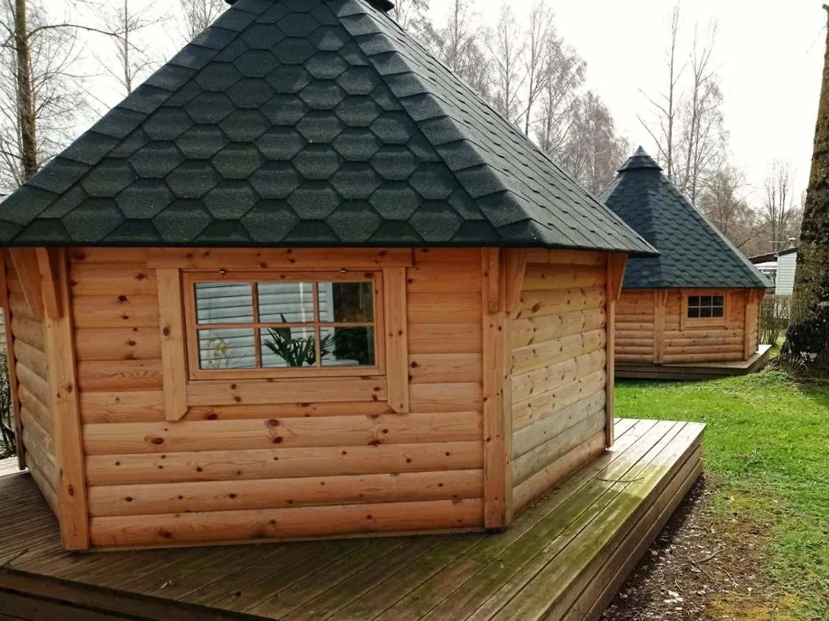 Camping Les Cantarelles Hotel Alrance France