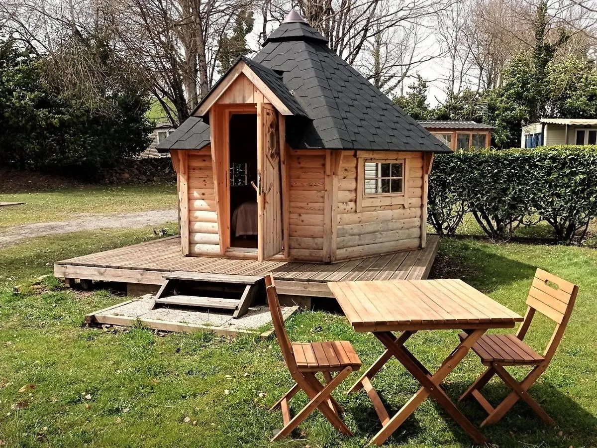 Campsite Camping Les Cantarelles Hotel Alrance