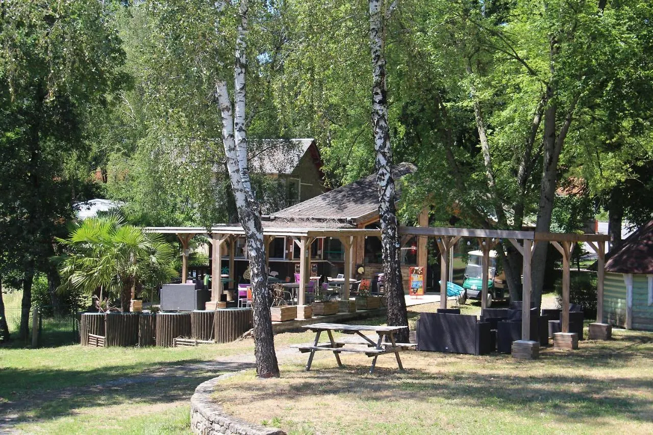 Camping Les Cantarelles Hotel Alrance