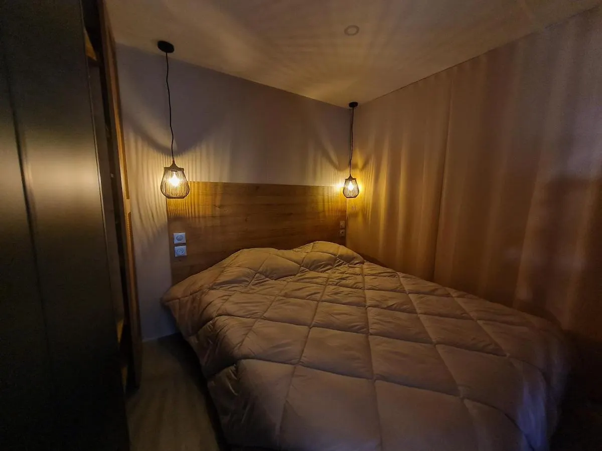 Campsite Camping Les Cantarelles Hotel Alrance