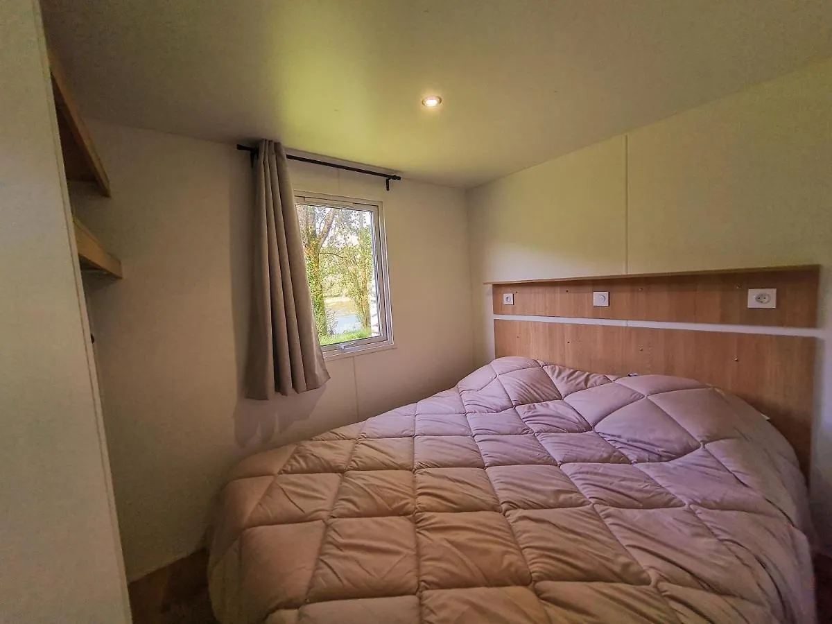 Camping Les Cantarelles Hotel Alrance