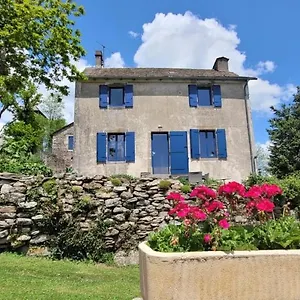Hébergement de vacances A La Tour De Peyrebrune, Alrance